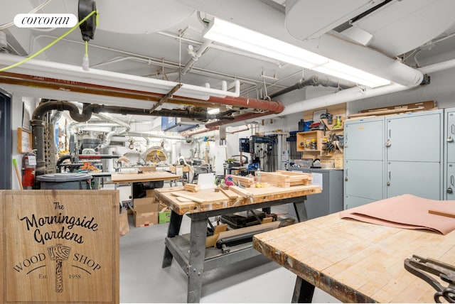 100 La Salle St Unit 10C, New York City, NY 10027 - garage featuring a workshop area