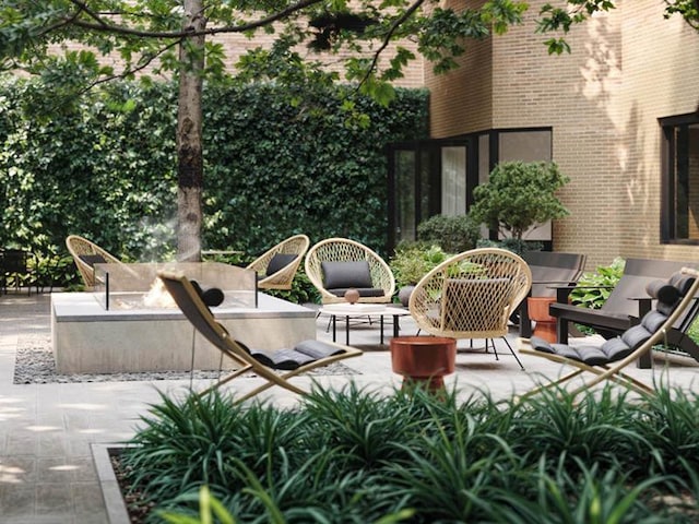 234 E 46th St Unit 605, New York City, NY 10017 - view of patio / terrace