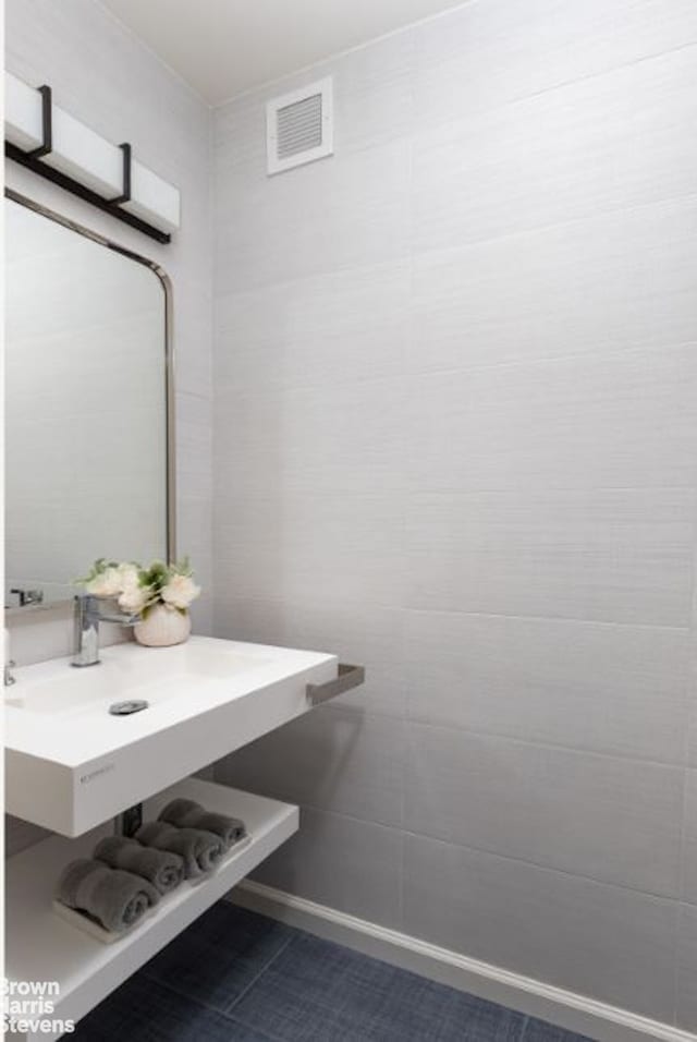 bathroom featuring tile patterned floors