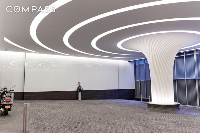 252 E 57th St Unit 60A, New York City, NY 10022 - view of community lobby