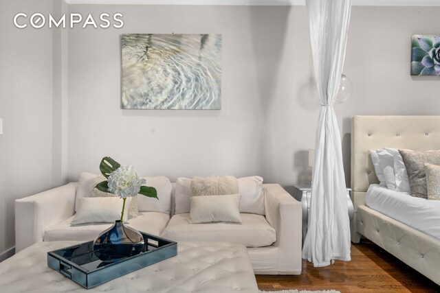 61 Oliver St Unit 4P, New York City, NY 11209 - living area with wood finished floors