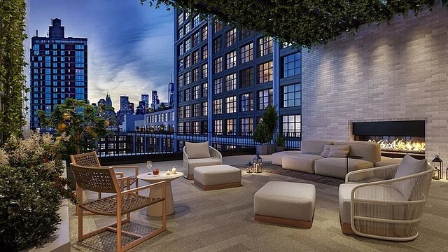 180 Front St Unit 17-E, New York City, NY 11201 - community lobby with a view of skyline and a towering ceiling