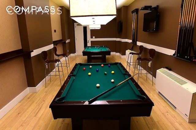 playroom with pool table, light wood-type flooring, and baseboards