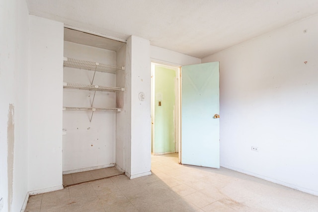 609 Columbus Ave Unit 4A, New York City, NY 10024 - view of closet