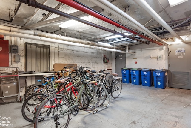 41 E 28th St Unit 2B, New York City, NY 10016 - view of garage