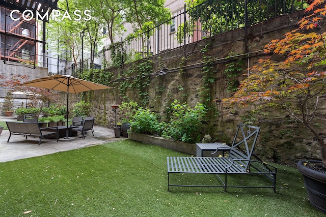 16 E 98th St Unit 7F, New York City, NY 10029 - view of yard featuring a patio area
