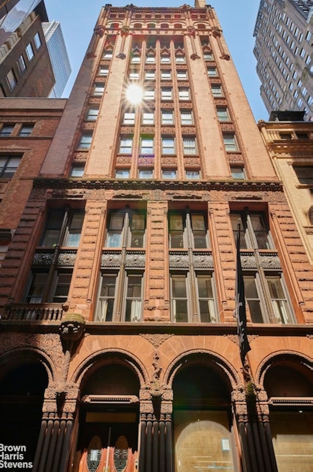 56 Pine St Unit 3B, New York City, NY 10005 - view of building exterior