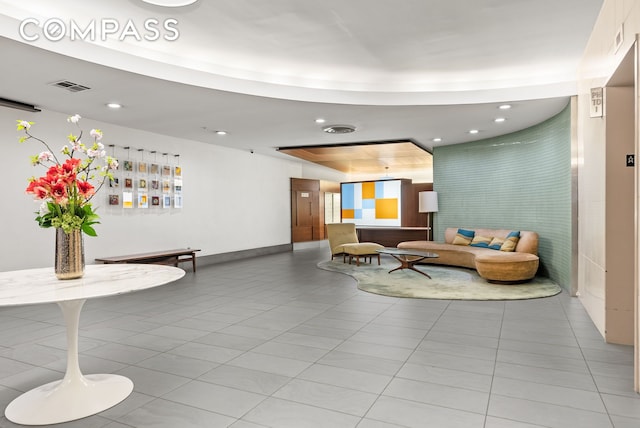 lobby featuring recessed lighting