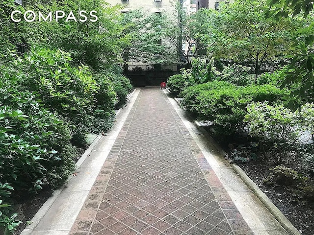 205 W 89th St Unit 6Rs, New York City, NY 10024 - view of community