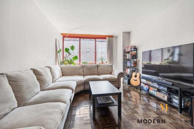 4-74 48th Ave Unit 8-M, New York City, NY 11109 - view of living room