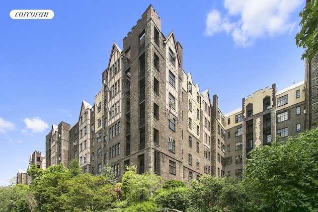 116 Pinehurst Ave Unit H14, New York City, NY 10033 - view of building exterior