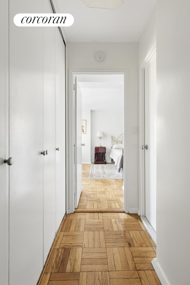 15 W 72nd St Unit 16V, New York City, NY 10023 - view of corridor