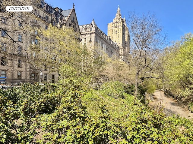 15 W 72nd St Unit 16V, New York City, NY 10023 - view of building exterior