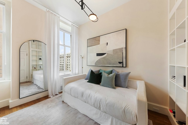 390 W End Ave Unit 5H, New York City, NY 10024 - bedroom with wood finished floors and baseboards