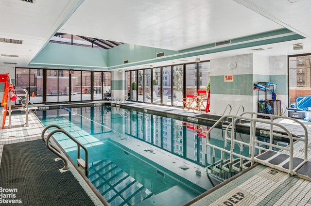 422 E 72nd St Unit 28D, New York City, NY 10021 - view of indoor community pool