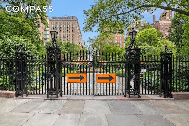 36 Gramercy Park E Unit 5W, New York City, NY 10003 - view of gate with fence