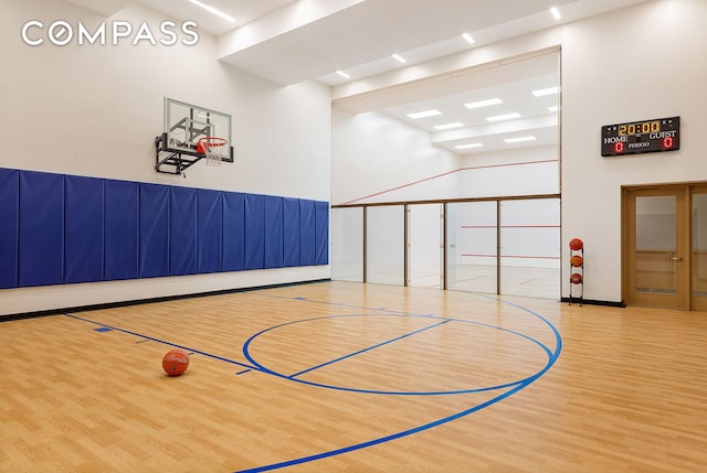 378 W End Ave Unit 11B, New York City, NY 10024 - view of sport court with basketball hoop