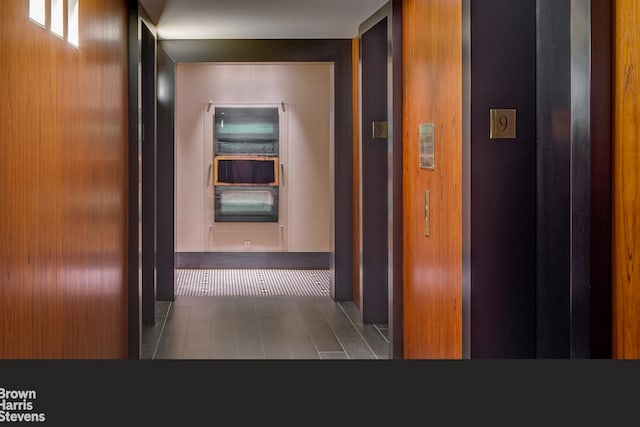 15 W 53rd St Unit 27E, New York City, NY 10019 - view of corridor