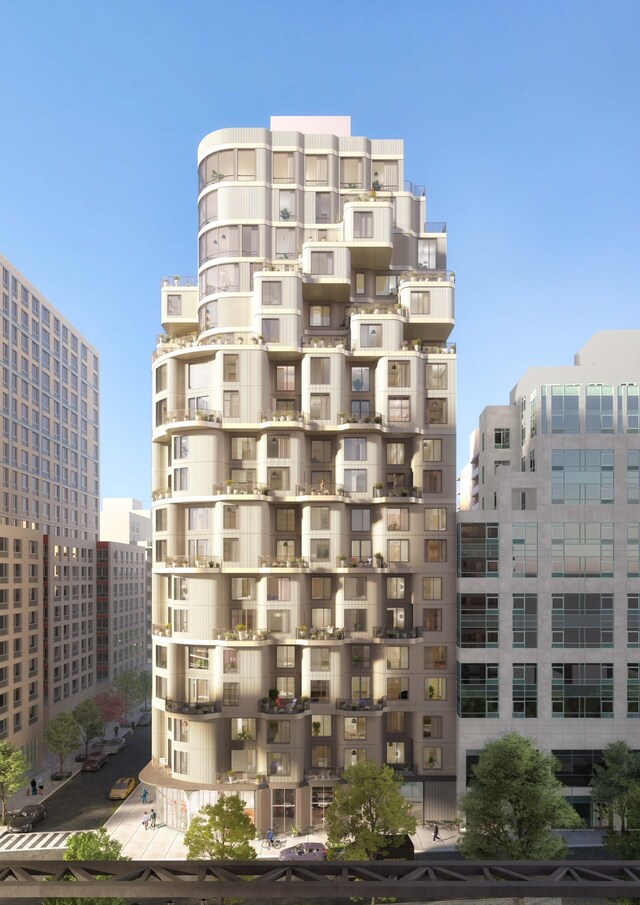 24-01 Queens Plz N Unit 1301, New York City, NY 11101 - view of building exterior
