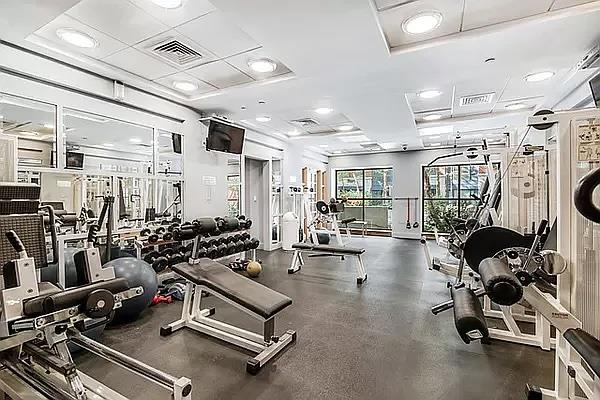 404 E 76th St Unit 4-O, New York City, NY 10021 - view of gym