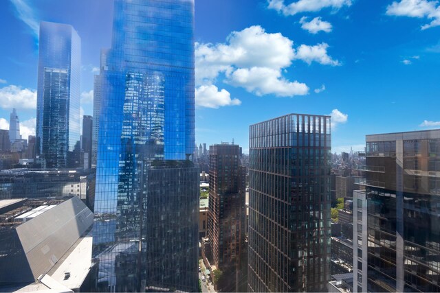 15 Hudson Yards Unit 31A, New York City, NY 10001 - skyline view