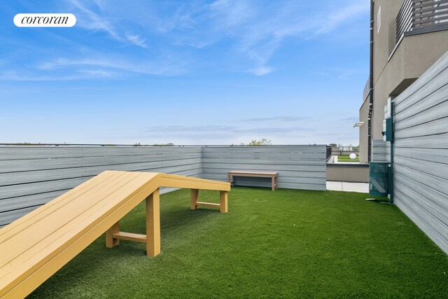 428 E 9th St Unit 411, New York City, NY 11218 - view of green lawn