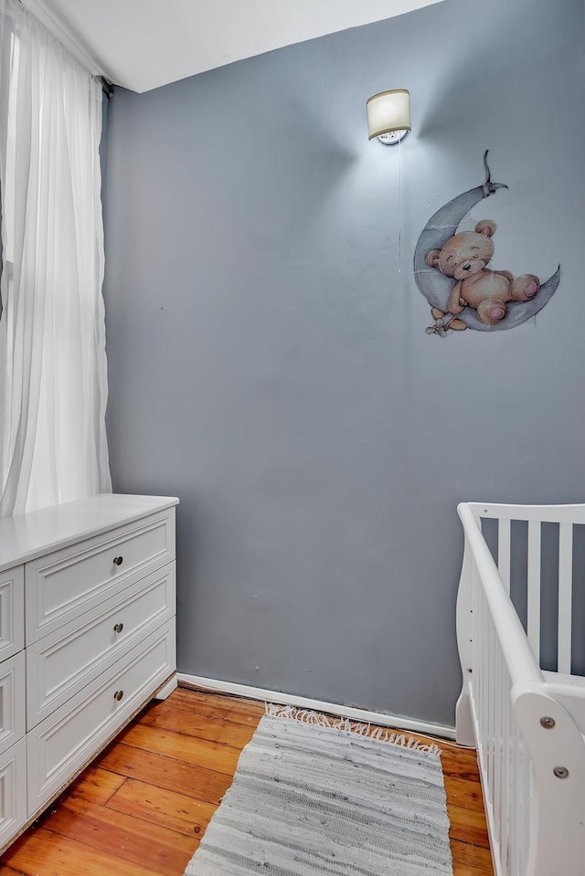 206 E 90th St Unit 4W, New York City, NY 10128 - bedroom featuring light wood finished floors