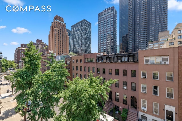 337 E 50th St Ph-E, Ph-E New York City, NY 10022 - skyline view