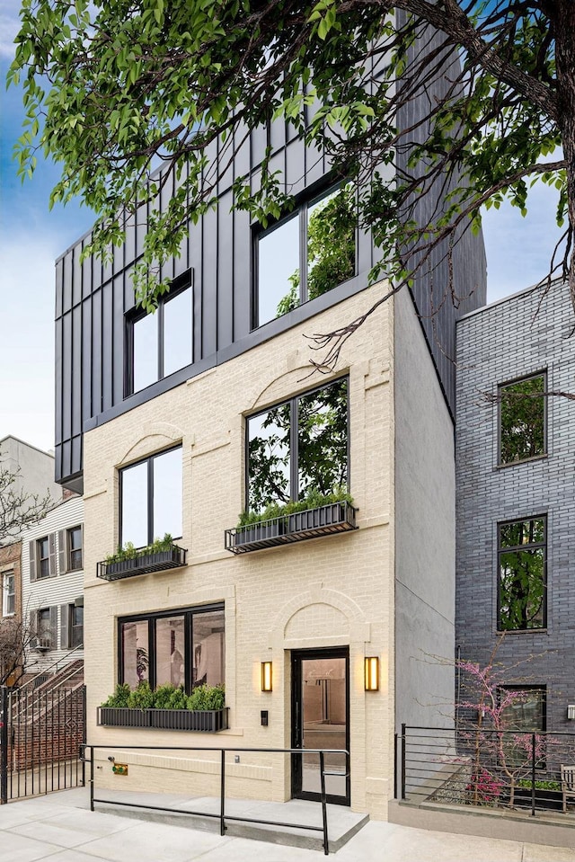 359 13th St Unit 1, New York City, NY 11215 - view of building exterior