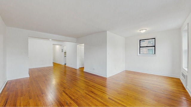 3500 Snyder Ave Unit 3P, New York City, NY 11203 - empty room featuring light wood-style flooring and baseboards