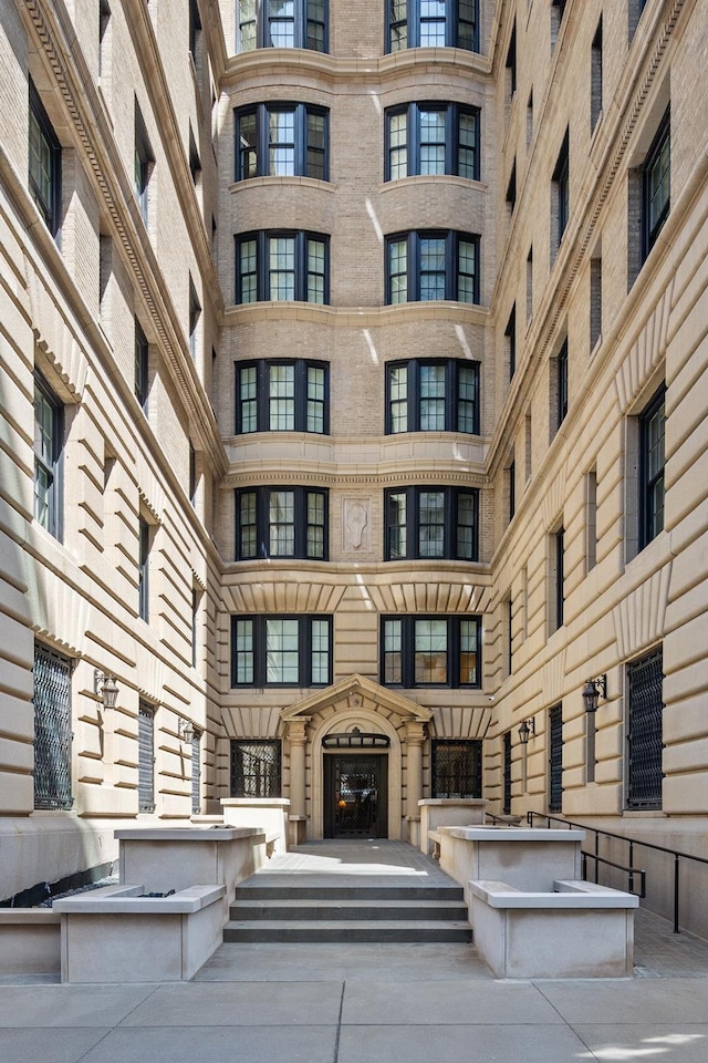 11 E 68th St Unit 7Ce, New York City, NY 10021 - view of apartment building / complex
