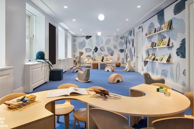 playroom featuring recessed lighting, carpet flooring, and wallpapered walls
