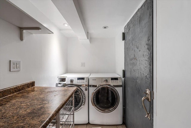 21-09 48th St, New York City, NY 11105 - laundry room featuring independent washer and dryer and recessed lighting