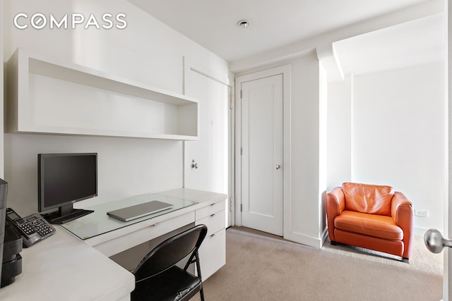 45 E End Ave Unit 6/7B, New York City, NY 10028 - office space featuring light carpet