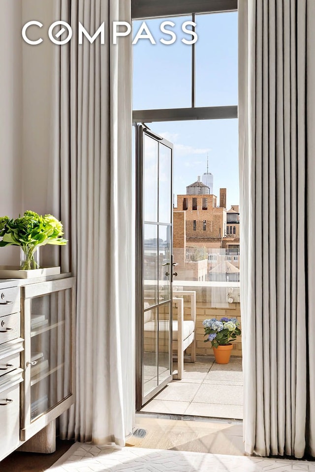 212 W 18th St Unit 14A, New York City, NY 10011 - view of doorway