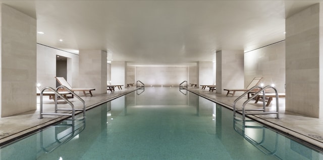 20 Pine St Unit 2207, New York City, NY 10005 - view of indoor community pool