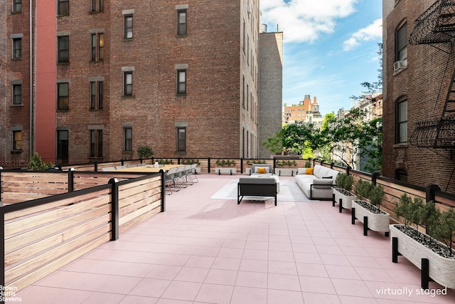 101 W 79th St Unit 2G, New York City, NY 10024 - surrounding community with outdoor lounge area