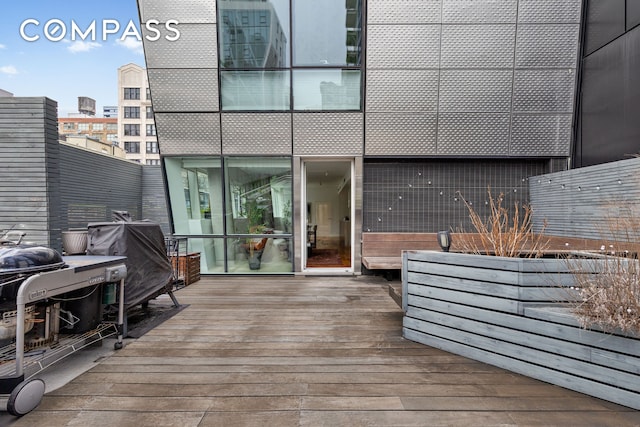 245 10th Ave Unit 2W, New York City, NY 10001 - wooden terrace featuring a view of city