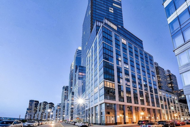 60 Riverside Blvd Unit 2801, New York City, NY 10069 - view of property featuring a view of city