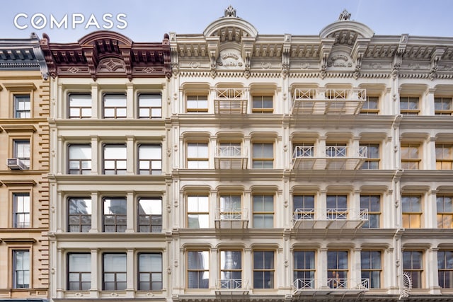 60 White St Unit 4E, New York City, NY 10013 - view of property