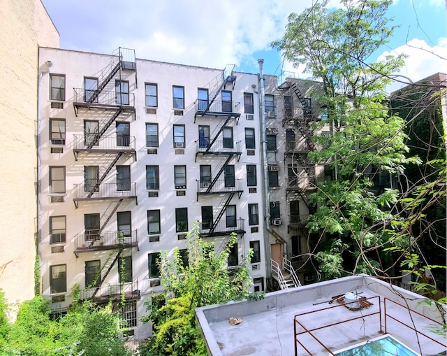 186 E 2nd St Unit 2, New York City, NY 10009 - view of apartment building / complex