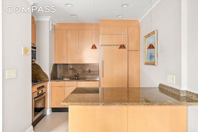112 E 83rd St Unit 6C, New York City, NY 10028 - kitchen with appliances with stainless steel finishes, a sink, light brown cabinetry, a peninsula, and crown molding