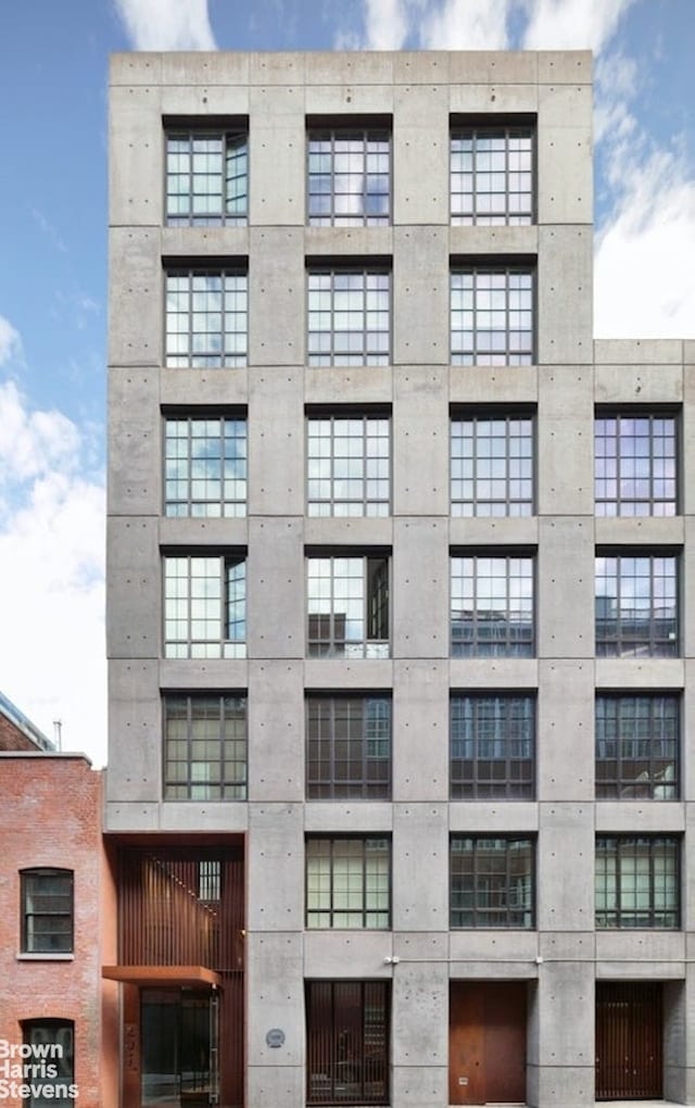 205 Water St Unit 6K, New York City, NY 11201 - view of apartment building / complex