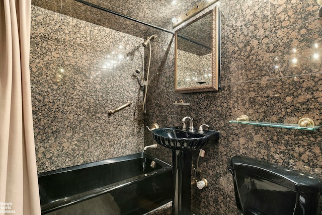 430 E 56th St Unit 4G, New York City, NY 10022 - bathroom featuring shower / washtub combination and a sink