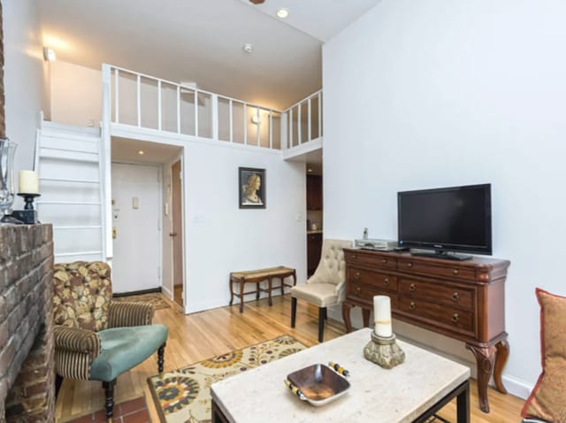 304 W 88th St Unit 1D, New York City, NY 10024 - living area with light wood-style floors and baseboards