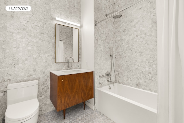 bathroom with vanity, tile patterned floors, shower / bath combo, and toilet