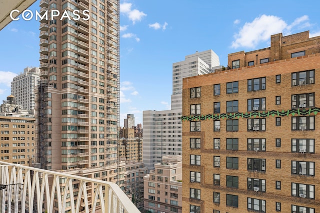 1160 3rd Ave Unit 15F, New York City, NY 10065 - view of city