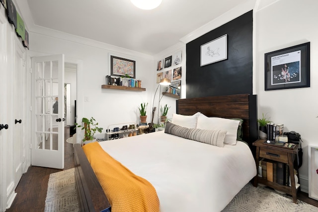 328 E 73rd St Unit 2C, New York City, NY 10021 - bedroom with wood finished floors and crown molding