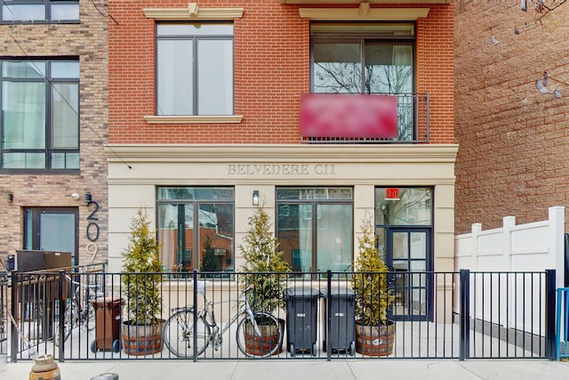 211 Jackson St Unit Garden2, New York City, NY 11211 - property entrance with brick siding