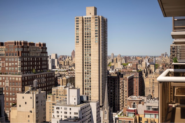 200 E 89th St Unit 27D, New York City, NY 10128 - city view